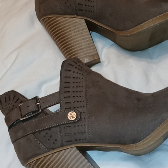 Ankle boots - Picture 7 of 7